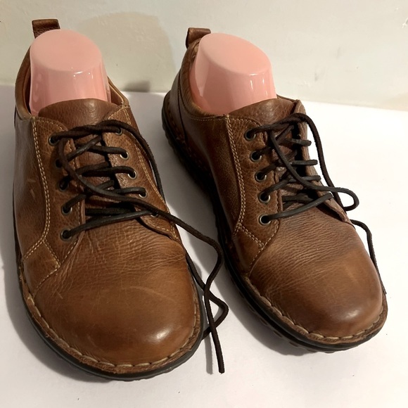 Born Shoes - Born Women's Brown leather Oxford Size 11 lace up